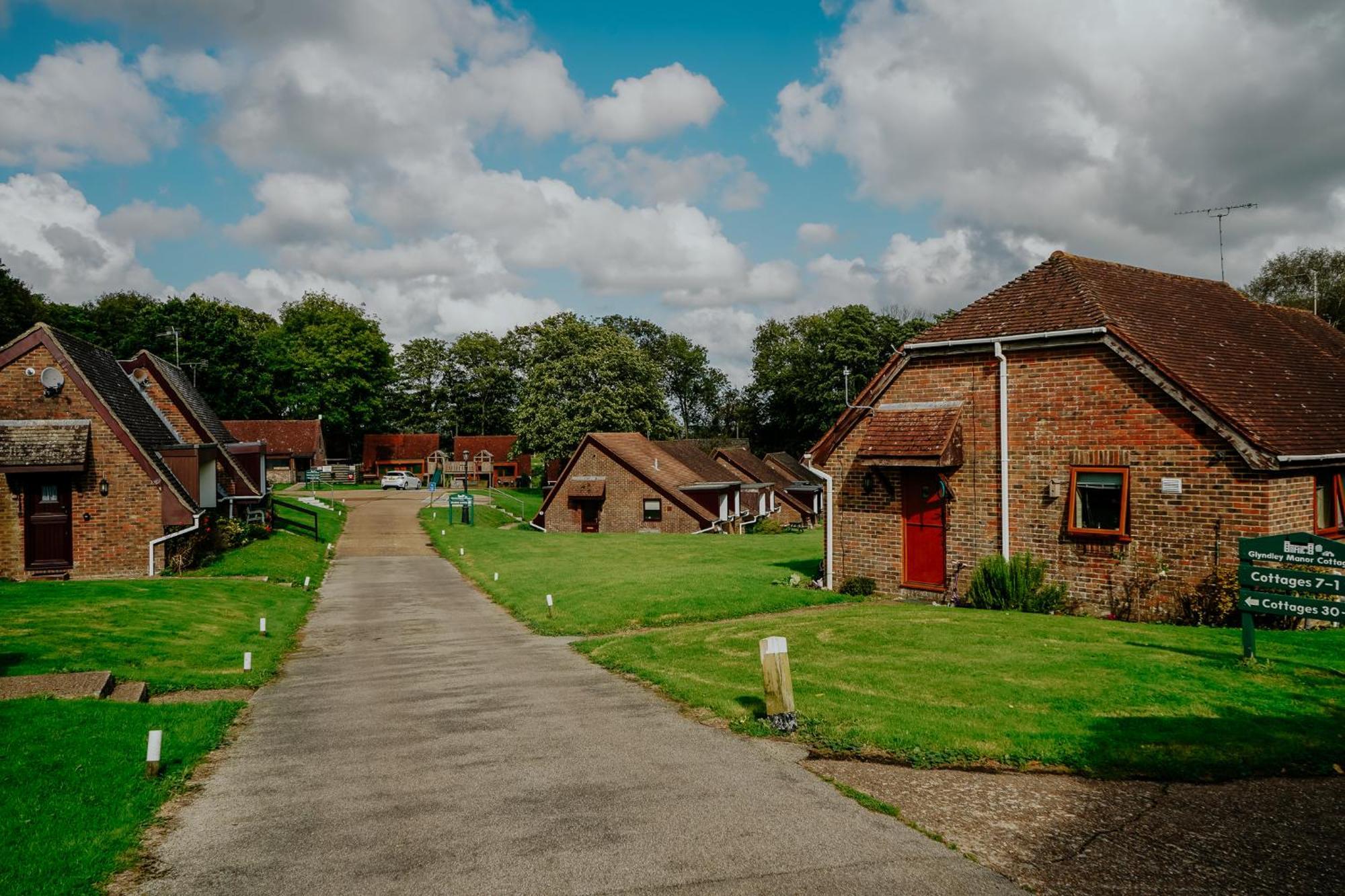 Glyndley Manor Cottages Polegate Esterno foto